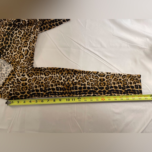 Long Sleeve Leopard Print Bodysuit Size Small - Picture 11 of 12